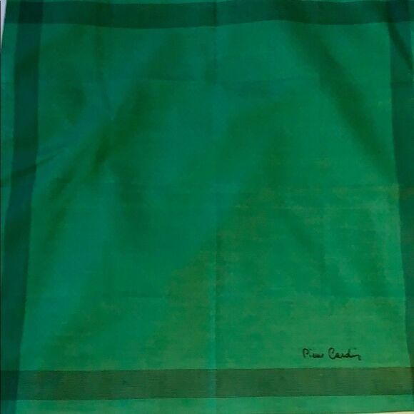 Vtg Pierre Cardin green cotton logo pocket square - Picture 1 of 3